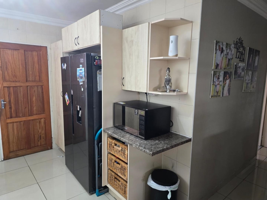 3 Bedroom Property for Sale in Glen Marais Gauteng