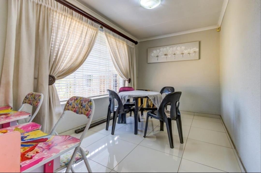 3 Bedroom Property for Sale in Van Riebeeck Park Gauteng