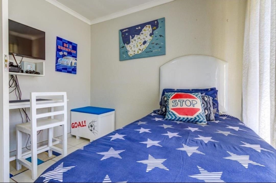 3 Bedroom Property for Sale in Van Riebeeck Park Gauteng