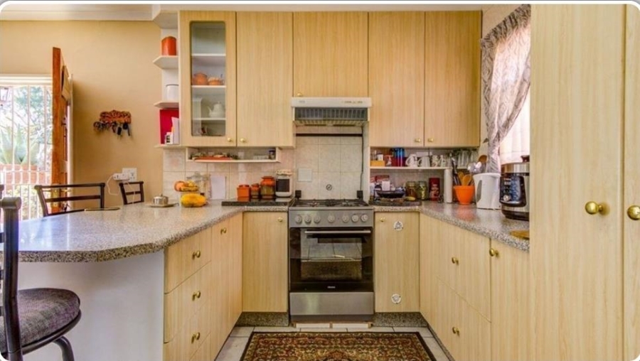 3 Bedroom Property for Sale in Glen Marais Gauteng