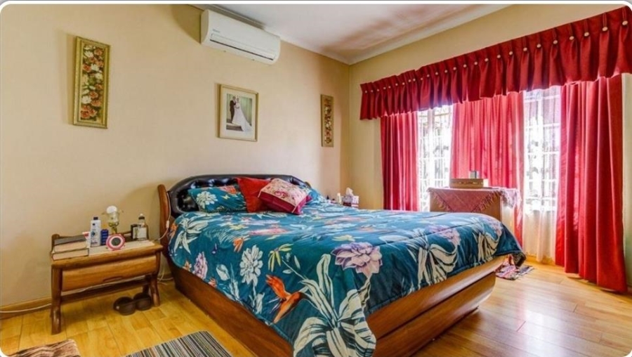 3 Bedroom Property for Sale in Glen Marais Gauteng