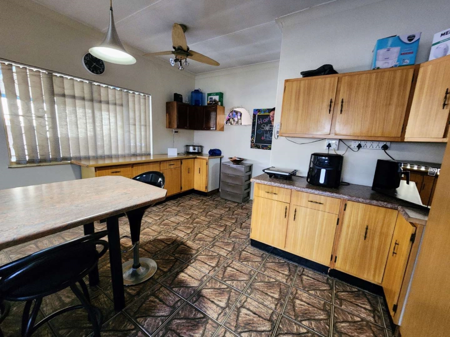 3 Bedroom Property for Sale in Parktown Estate Gauteng