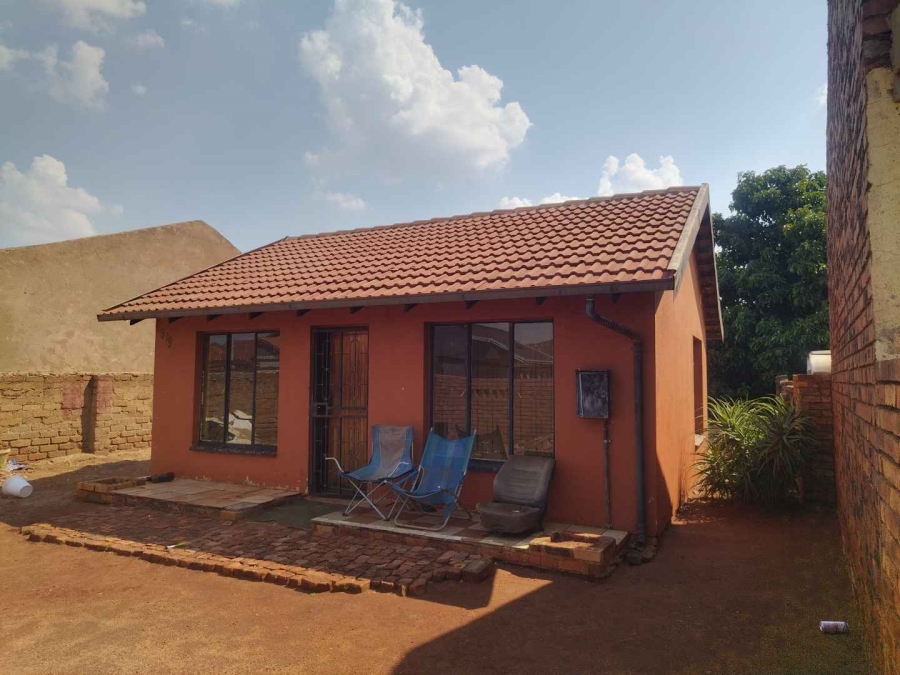 2 Bedroom Property for Sale in Soshanguve East Gauteng