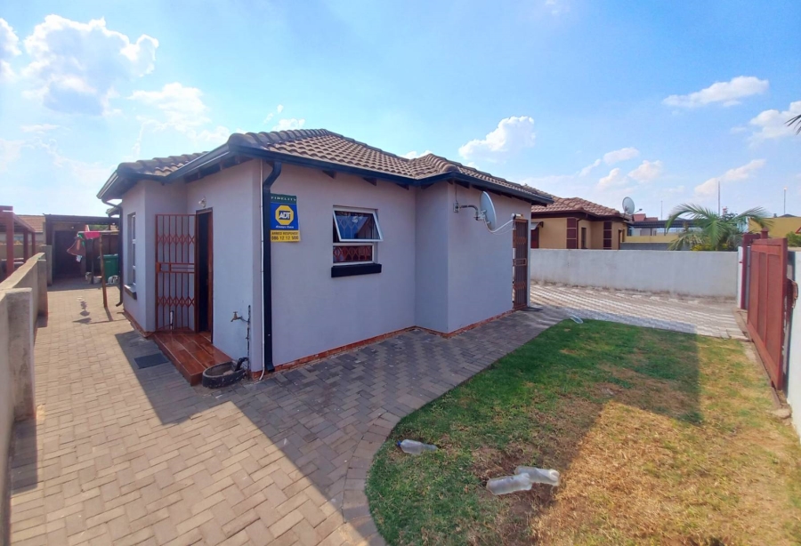 3 Bedroom Property for Sale in Soshanguve VV Gauteng