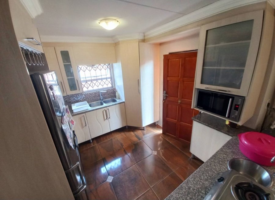 3 Bedroom Property for Sale in Soshanguve VV Gauteng