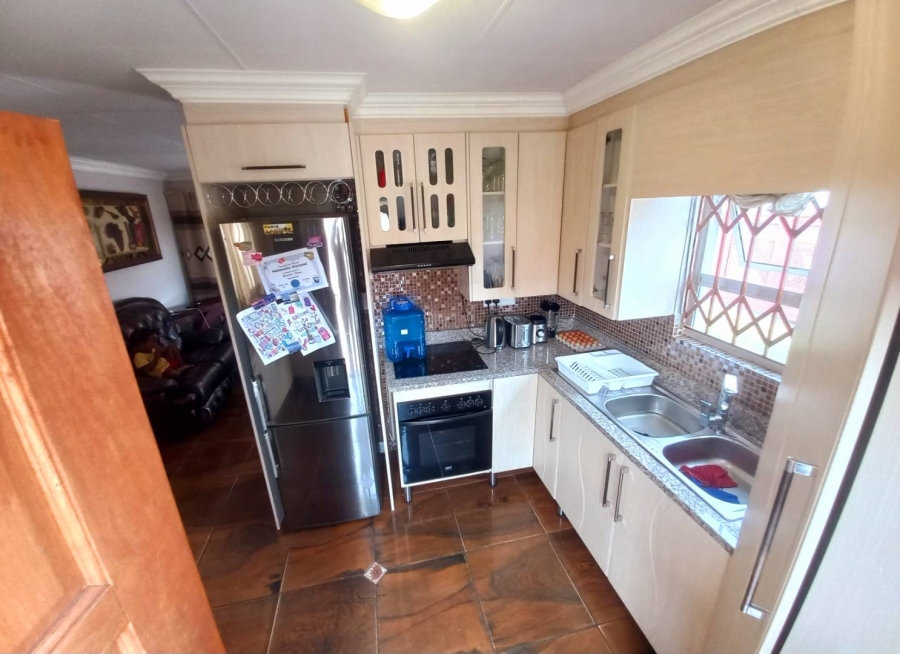 3 Bedroom Property for Sale in Soshanguve VV Gauteng