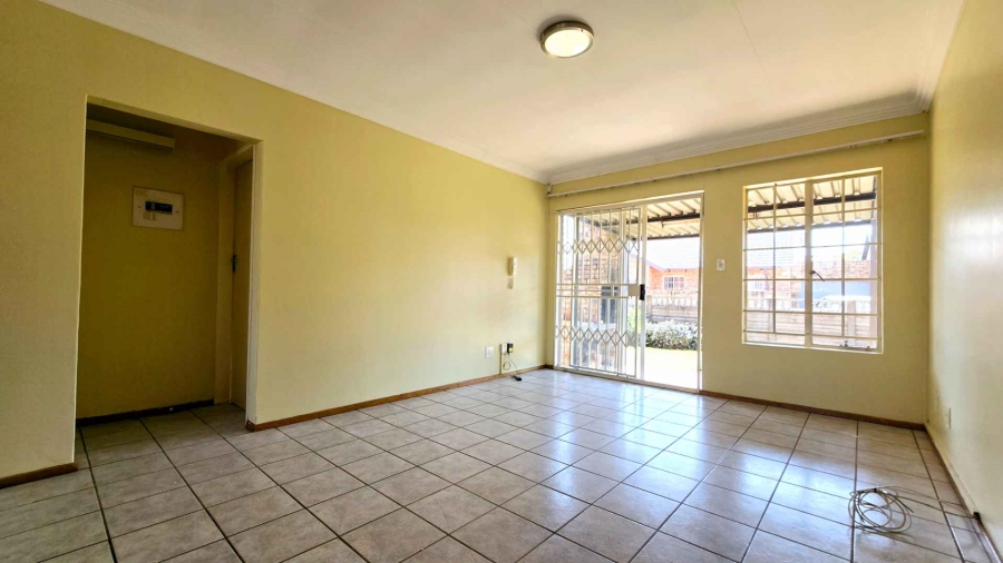 To Let 2 Bedroom Property for Rent in Doornpoort Gauteng