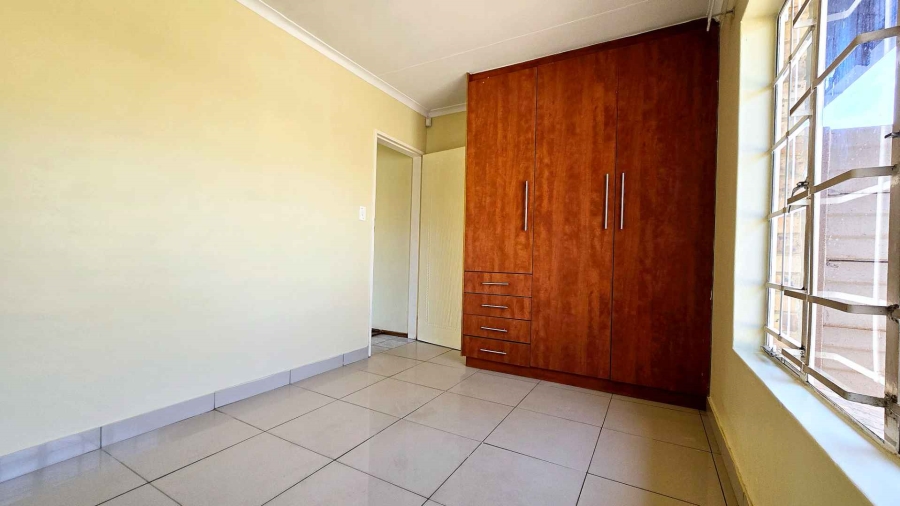 To Let 2 Bedroom Property for Rent in Doornpoort Gauteng