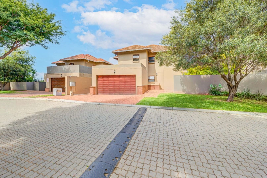 3 Bedroom Property for Sale in Witkoppen Gauteng