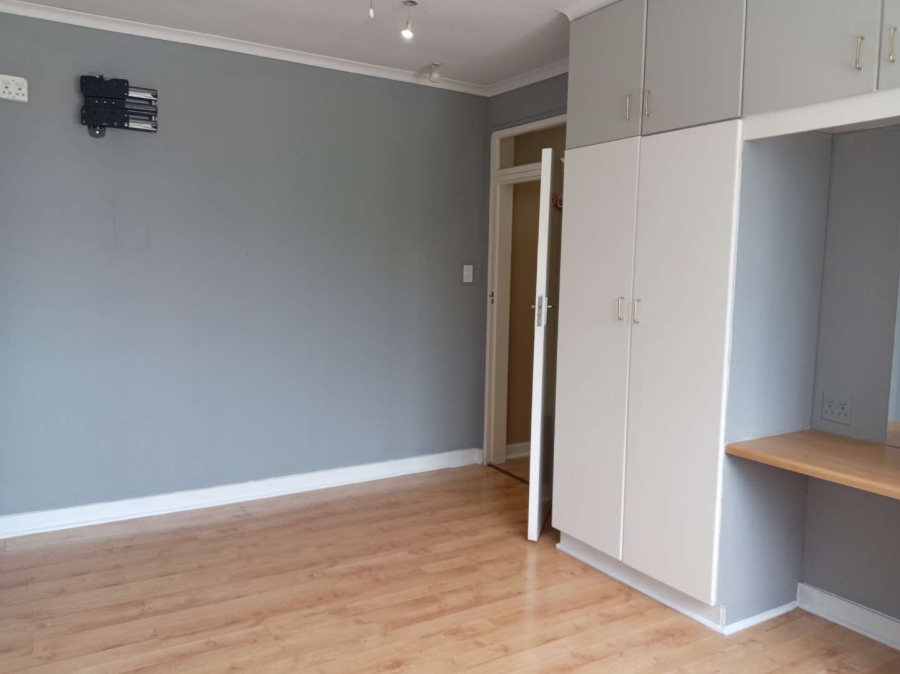 To Let 3 Bedroom Property for Rent in Cyrildene Gauteng