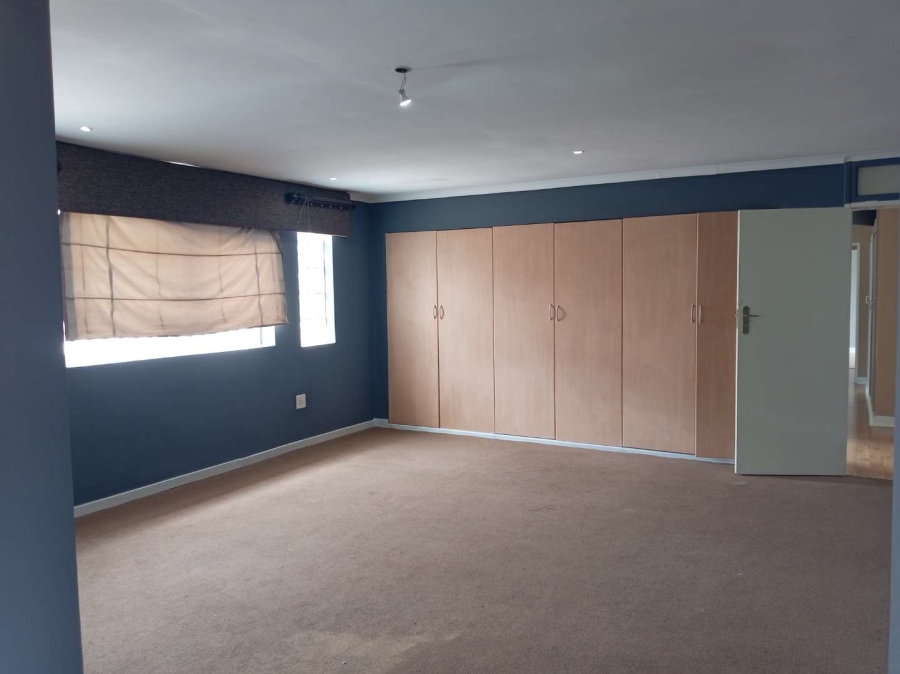 To Let 3 Bedroom Property for Rent in Cyrildene Gauteng