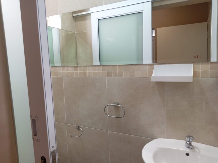 To Let 3 Bedroom Property for Rent in Cyrildene Gauteng