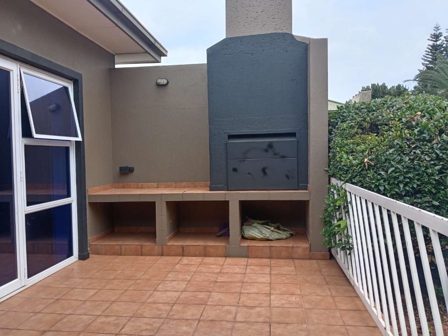 To Let 3 Bedroom Property for Rent in Cyrildene Gauteng