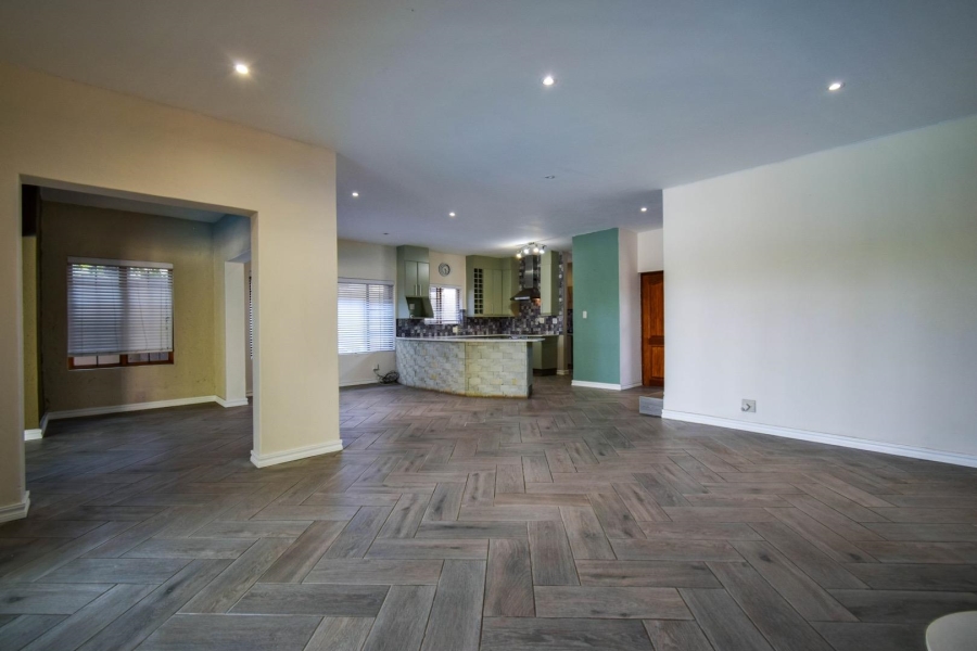 3 Bedroom Property for Sale in Moreleta Park Gauteng