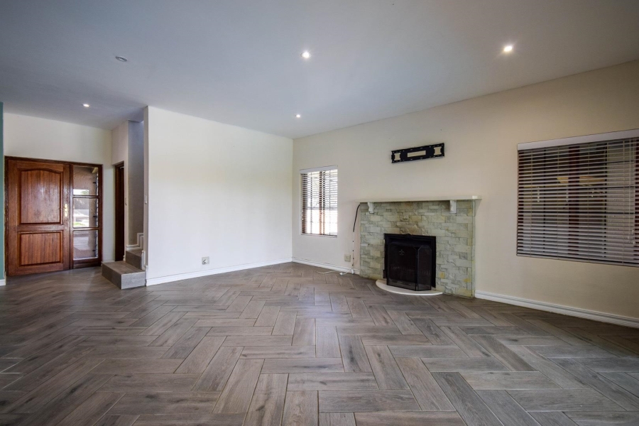 3 Bedroom Property for Sale in Moreleta Park Gauteng