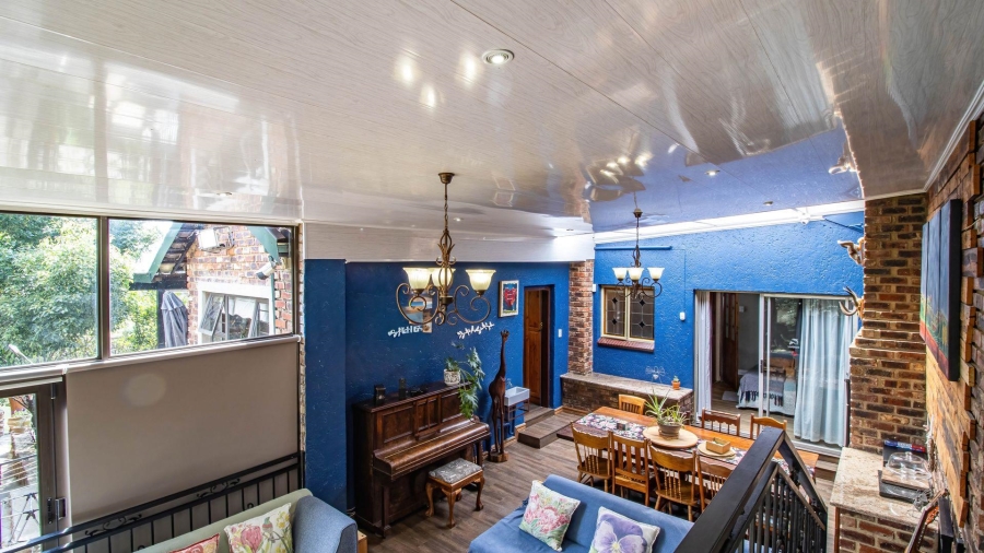 4 Bedroom Property for Sale in Vaaloewer Gauteng