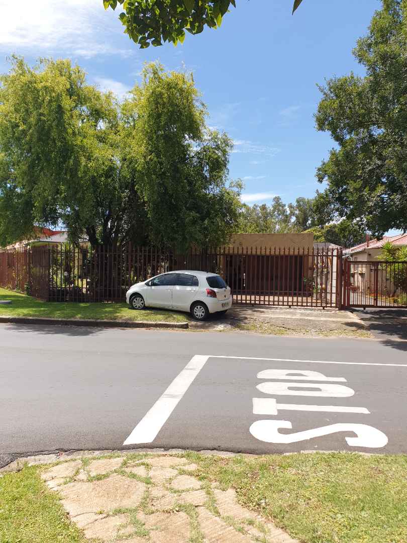 3 Bedroom Property for Sale in Selection Park Gauteng