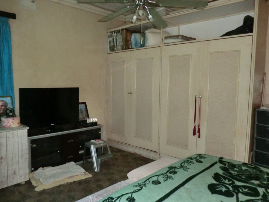 3 Bedroom Property for Sale in Selection Park Gauteng