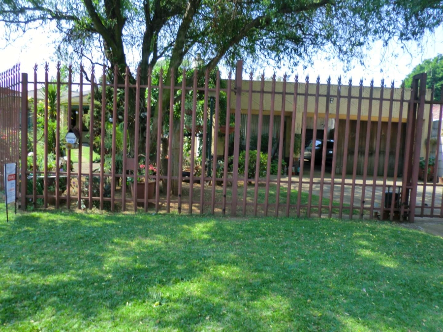 3 Bedroom Property for Sale in Selection Park Gauteng
