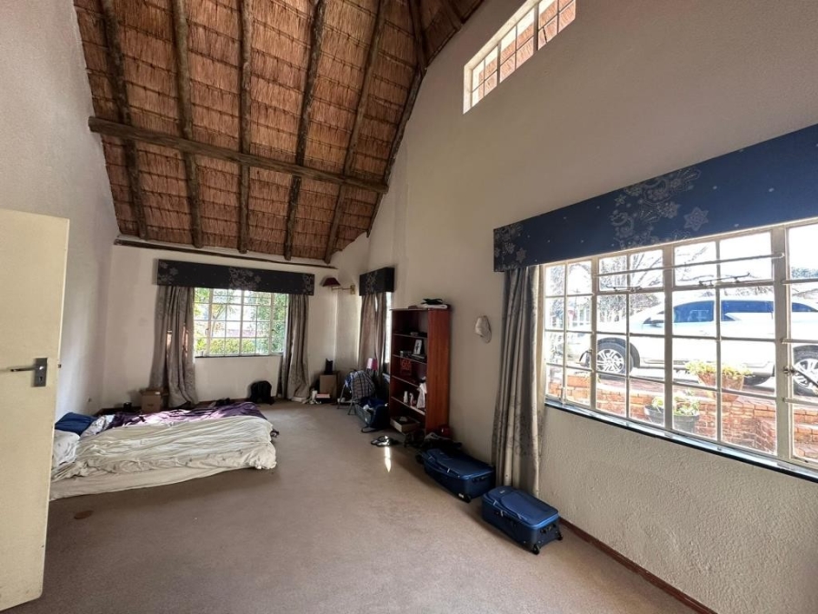 4 Bedroom Property for Sale in Northcliff Gauteng