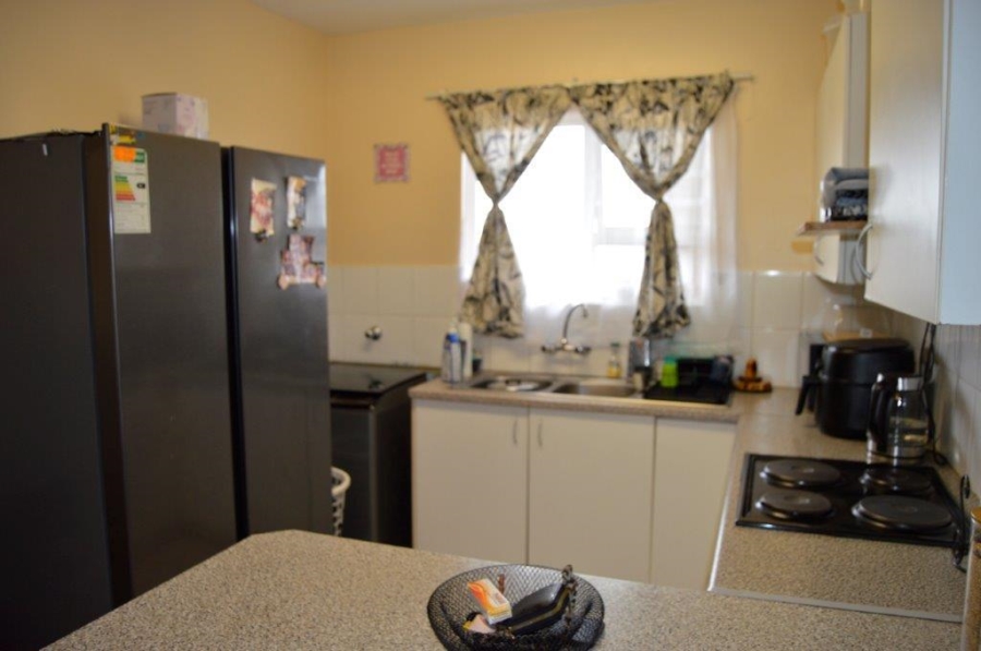 2 Bedroom Property for Sale in Birchleigh Gauteng