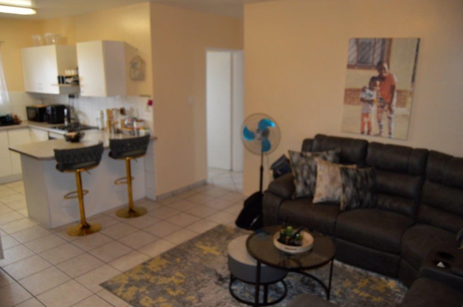 2 Bedroom Property for Sale in Birchleigh Gauteng