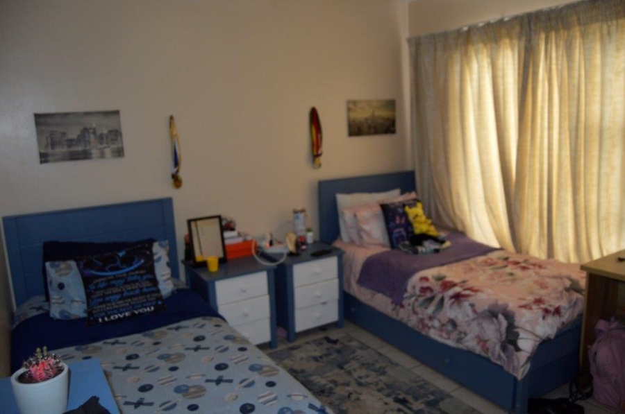 2 Bedroom Property for Sale in Birchleigh Gauteng