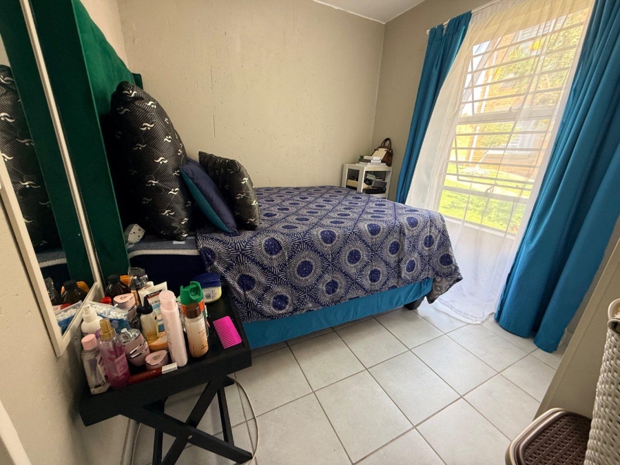 2 Bedroom Property for Sale in Wilgeheuwel Gauteng