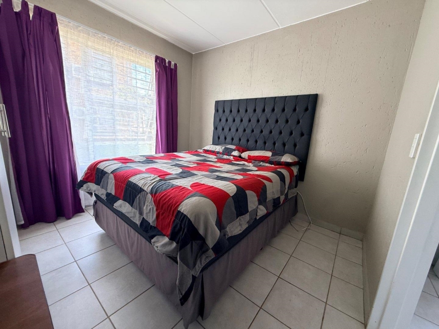 2 Bedroom Property for Sale in Wilgeheuwel Gauteng