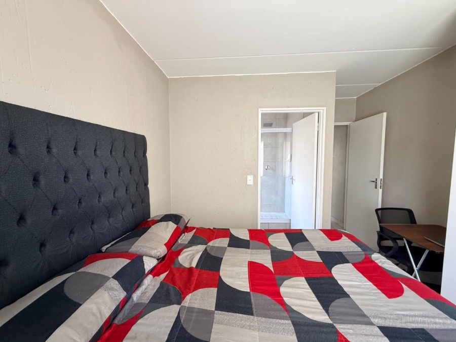 2 Bedroom Property for Sale in Wilgeheuwel Gauteng