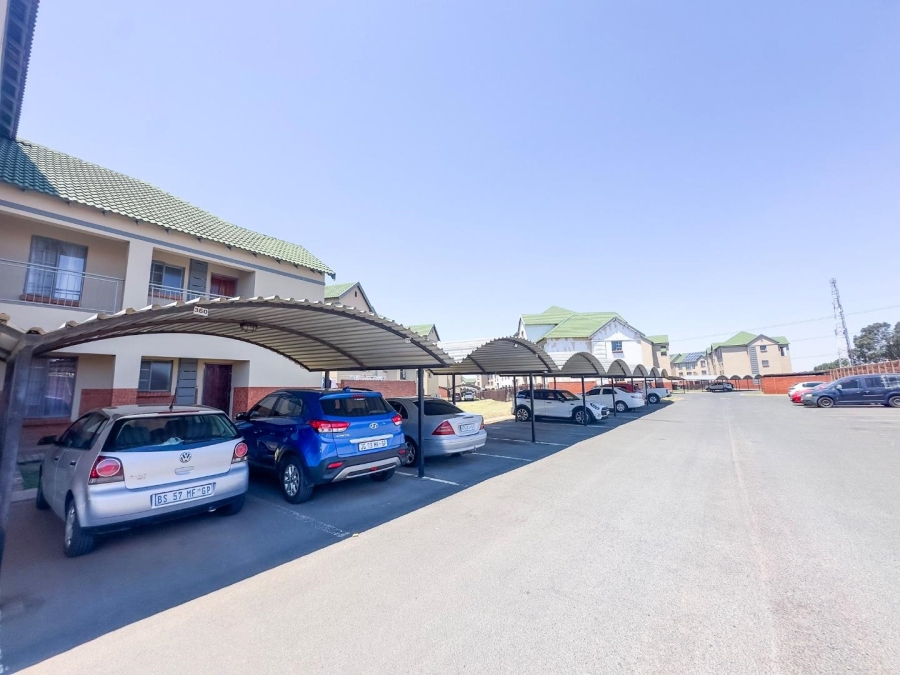2 Bedroom Property for Sale in Kempton Park Gauteng
