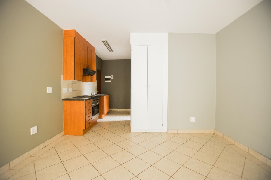 1 Bedroom Property for Sale in Oukraal Estate Gauteng