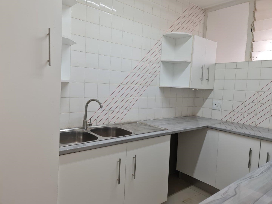 To Let 0 Bedroom Property for Rent in Killarney Gauteng