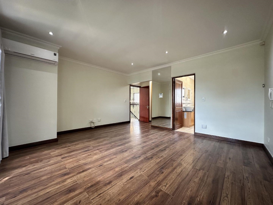 To Let 4 Bedroom Property for Rent in Sunset Acres Gauteng