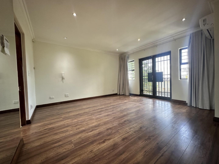 To Let 4 Bedroom Property for Rent in Sunset Acres Gauteng