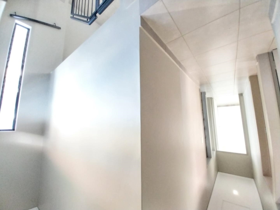 3 Bedroom Property for Sale in Lion Pride Gauteng