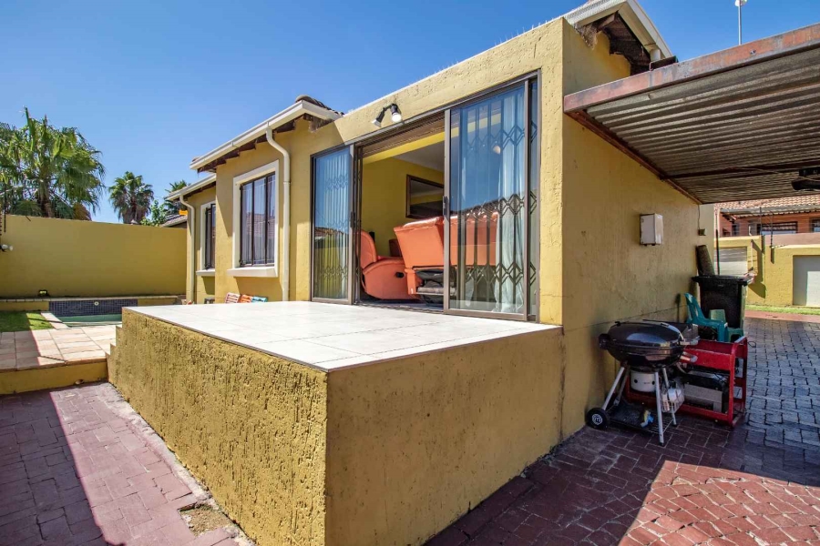 3 Bedroom Property for Sale in Cosmo City Gauteng