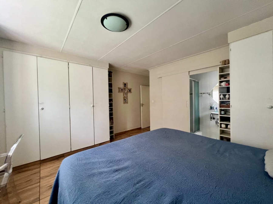 3 Bedroom Property for Sale in Weltevreden Park Gauteng