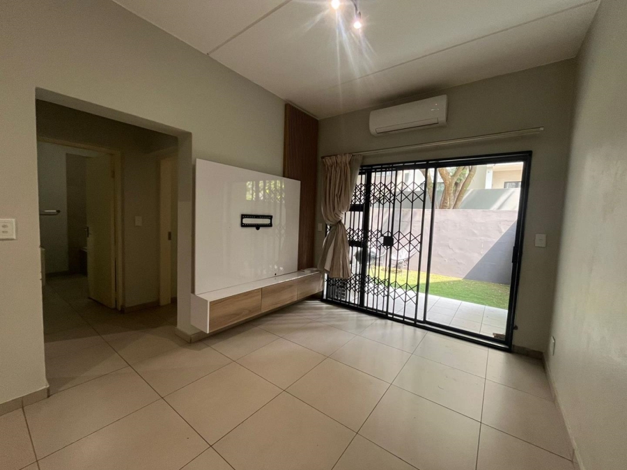 2 Bedroom Property for Sale in North Riding Gauteng