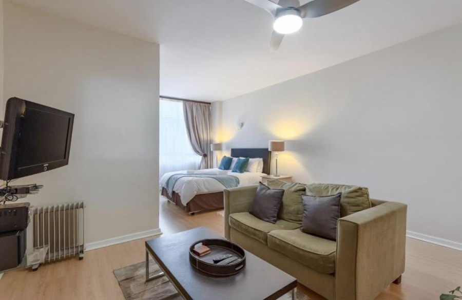 1 Bedroom Property for Sale in Illovo Gauteng