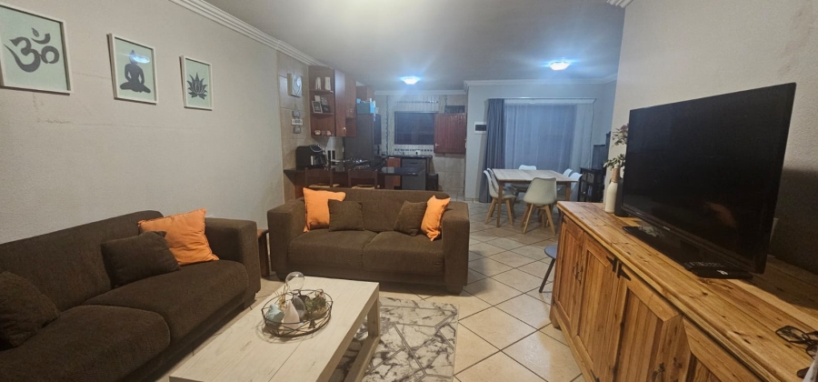 2 Bedroom Property for Sale in Bartlett Gauteng