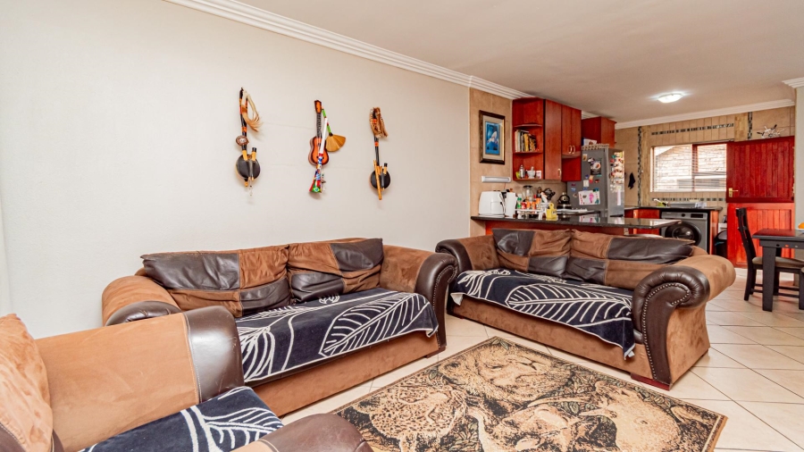 2 Bedroom Property for Sale in Bartlett Gauteng