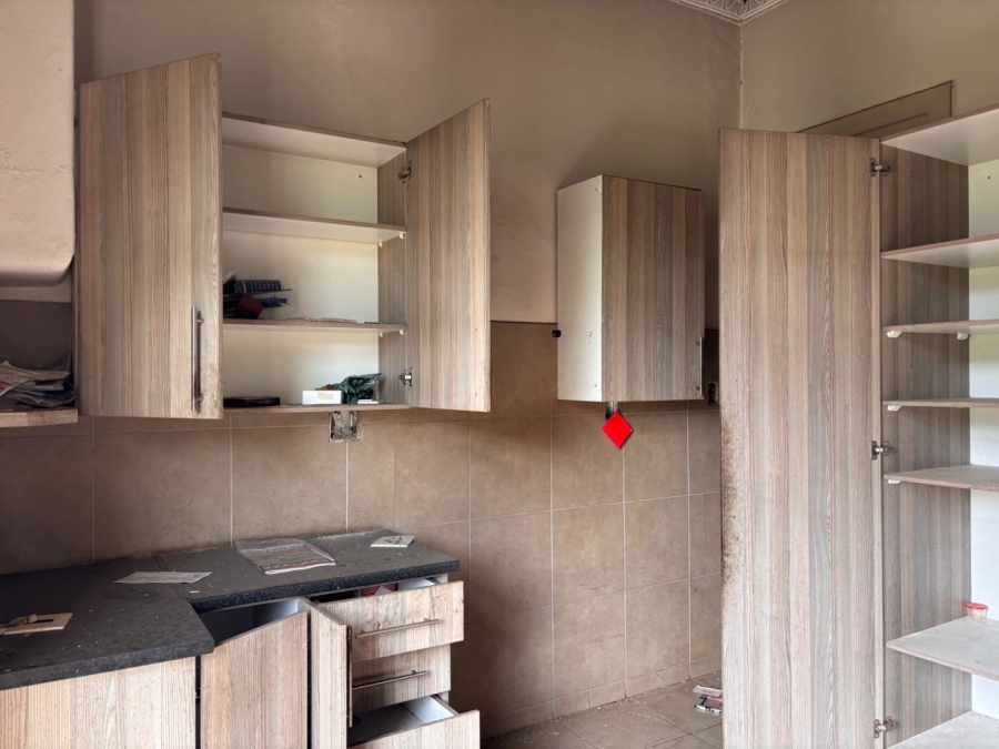 2 Bedroom Property for Sale in Riviera Gauteng