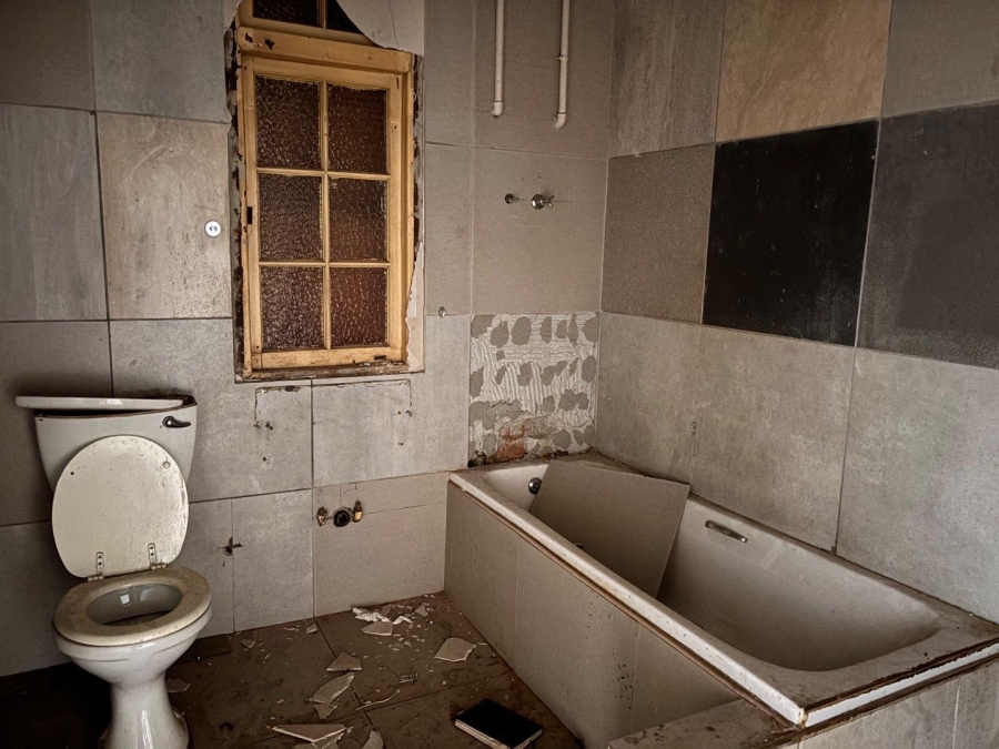 2 Bedroom Property for Sale in Riviera Gauteng