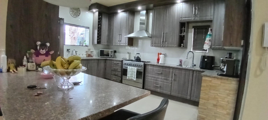 3 Bedroom Property for Sale in Rynfield Gauteng