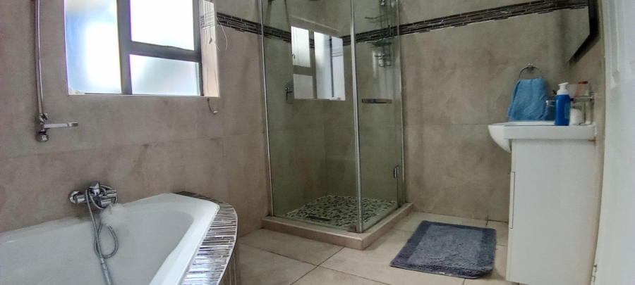 3 Bedroom Property for Sale in Rynfield Gauteng