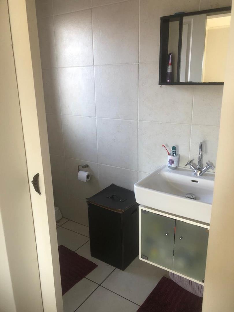 To Let 3 Bedroom Property for Rent in Greenstone Hill Gauteng