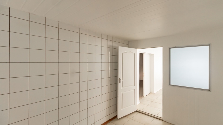 To Let commercial Property for Rent in Blackheath Gauteng