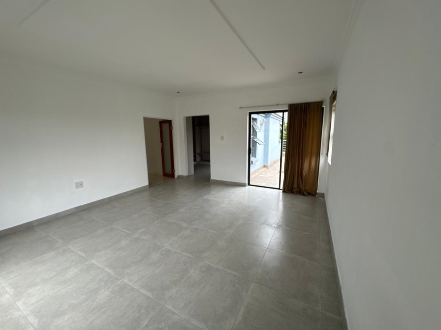 To Let 5 Bedroom Property for Rent in Rua Vista Gauteng