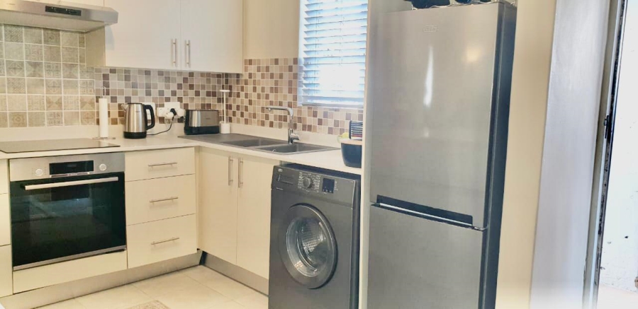 3 Bedroom Property for Sale in Sonneglans Gauteng